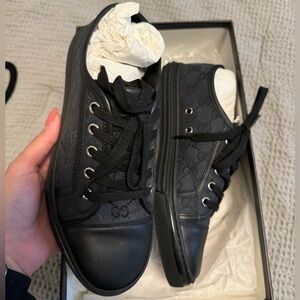 Brand new Gucci sneakers. Women size 7